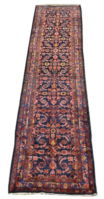 Lot 736 - Malayer runner