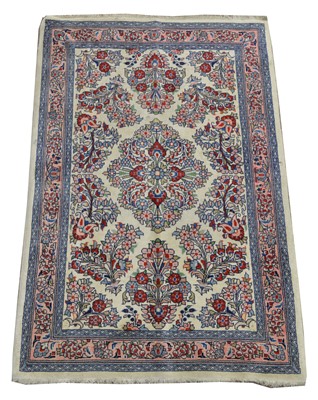 Lot 748 - Sarough rug