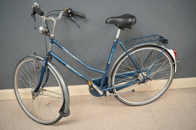 Lot 715 - A woman's Superior Special Roadster bicycle by Gazelle.