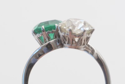Lot 8 - A Colombian emerald and diamond ring