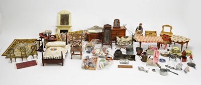Lot 901 - A large collection of doll's house dolls, furniture and other items.