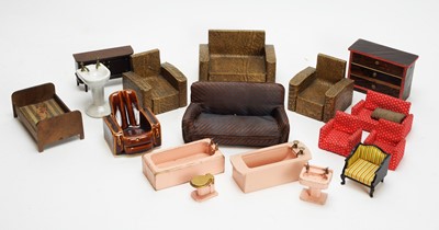 Lot 976 - Doll's house furniture