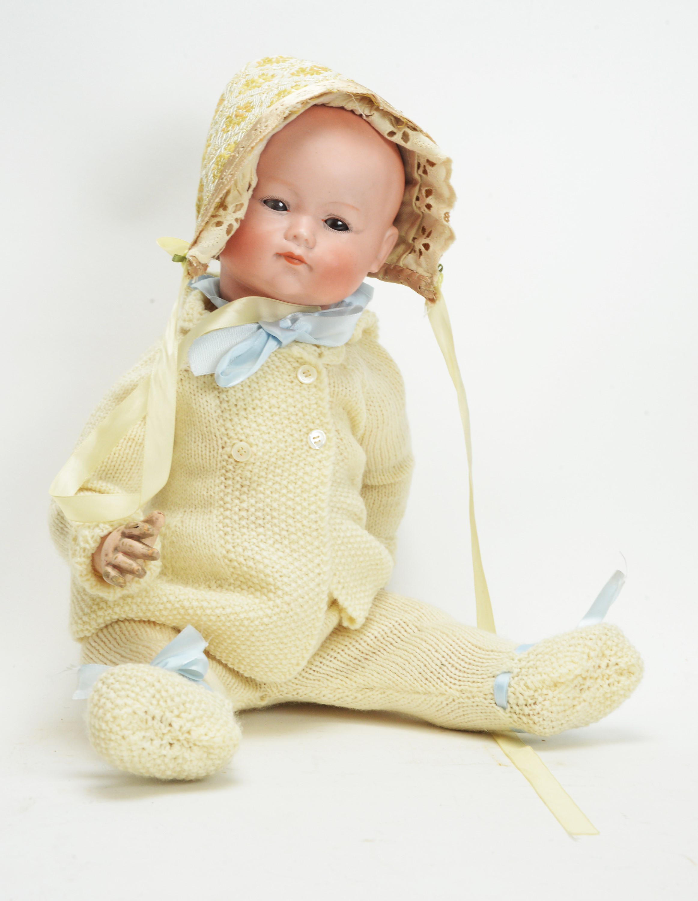 【人気直売】アンティーク・Hermann Steiner Baby Doll in Easter Egg Box ビスクドール