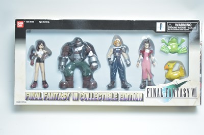Lot 12 - Witchblade & other fantasy figurines