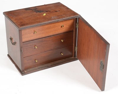 Lot 786 - Victorian mahogany cabinet