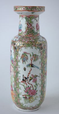 Lot 428 - Canton vase