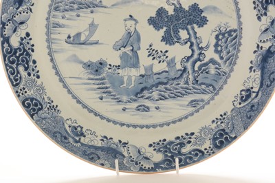 Lot 430 - A Chinese blue and white charger Qianlong