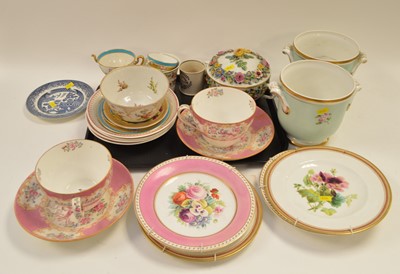Lot 284 - 19th Century and later ceramics
