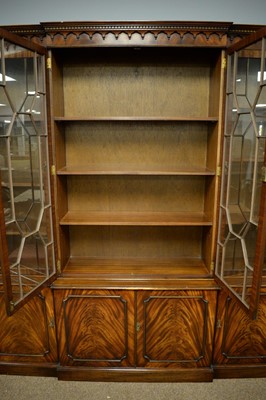 Lot 118 - Reprodux George III style mahogany breakfront library bookcase.