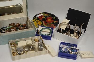 Lot 80A - Costume jewellery, watches and ornaments.