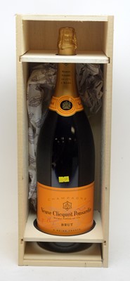 Lot 30 - Champagne Veuve Clicquot Ponsardin Brut NV