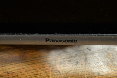 Lot 135 - Panasonic TX-50 LCD Smart TV.