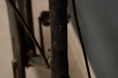 Lot 701 - A Raleigh Sports Model vintage bicycle.