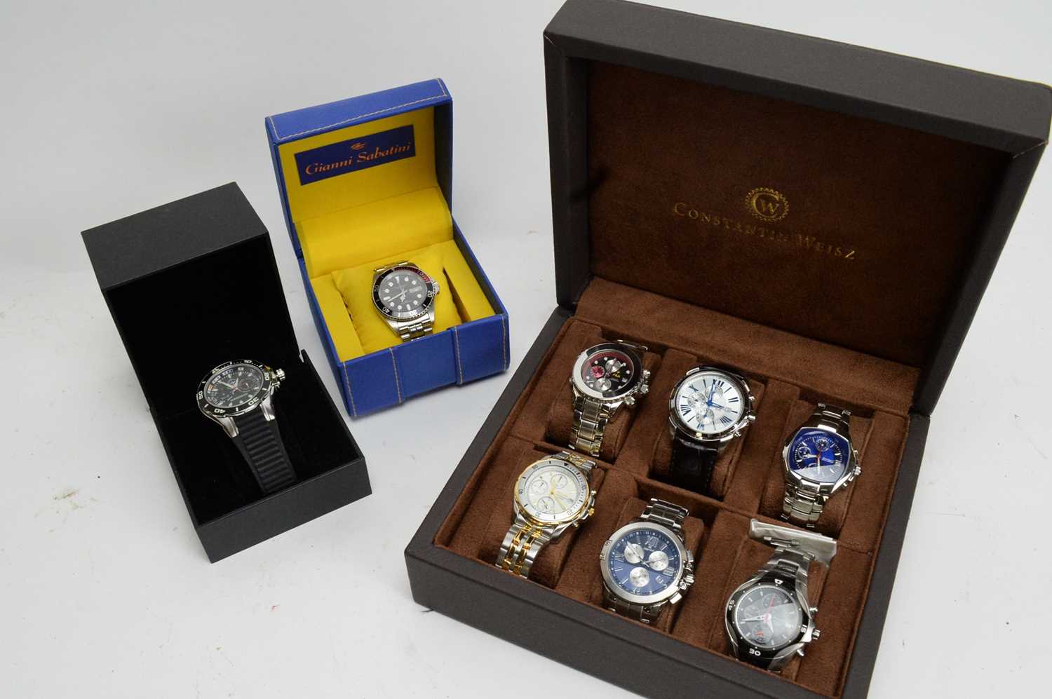 Lot 227 - A selection of gent's dress watches.
