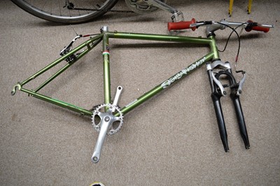 Lot 718 - A Gary Fisher Aquila mountain bike frame; and another by Smaart.