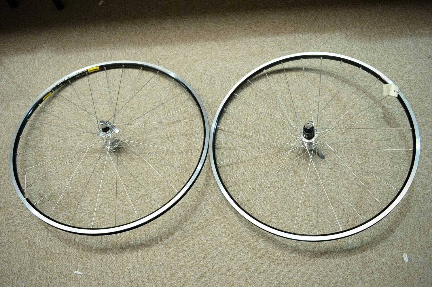 Lot 723 - A pair of road bike wheels.