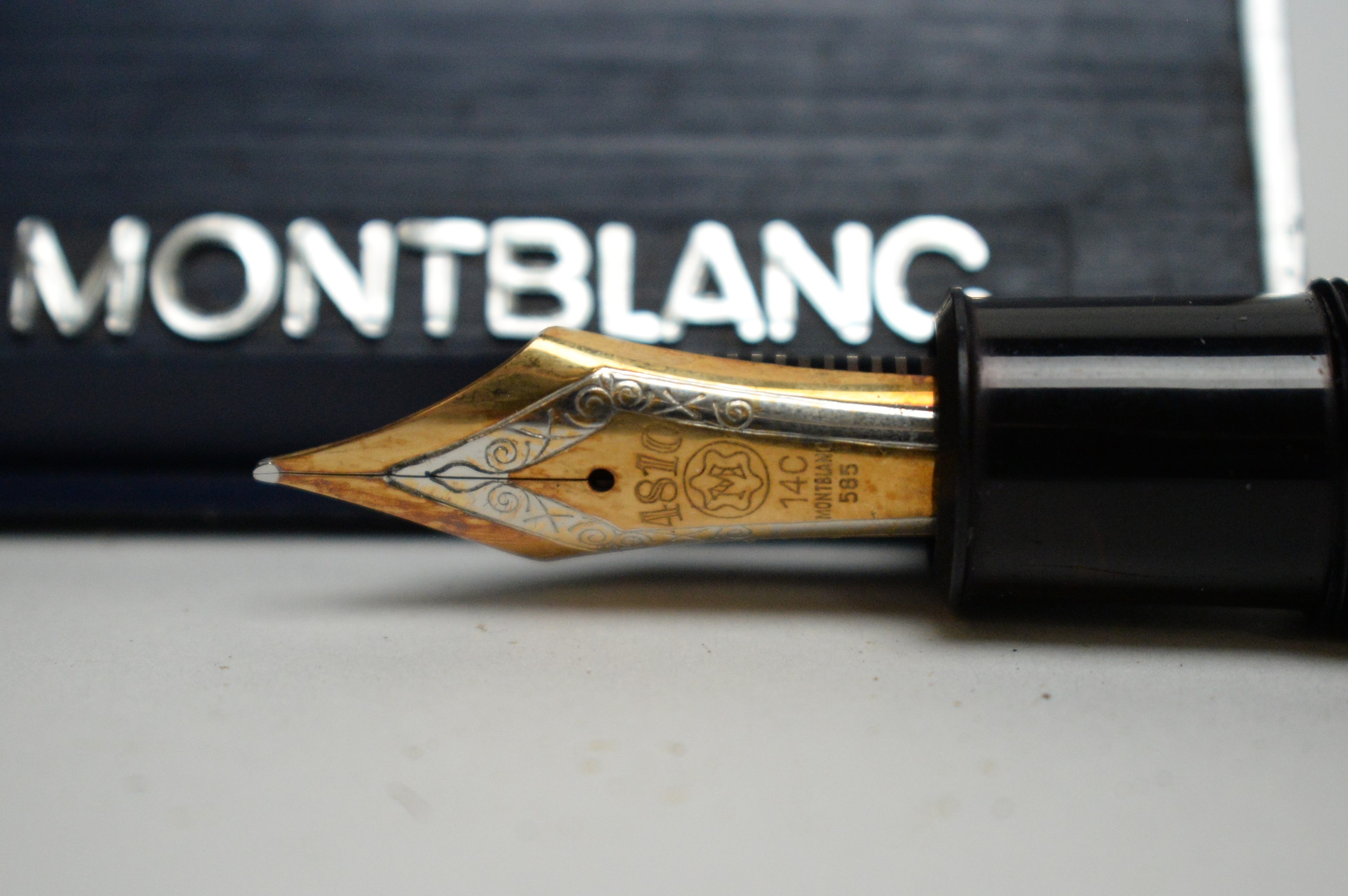 Montblanc 2024 4810 meisterstück