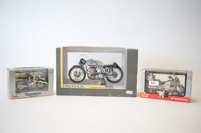 Lot 840 - Diecast model motorcycles by Maisto and Protar.