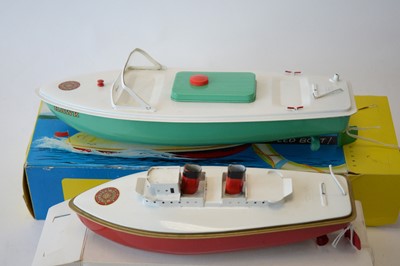 Lot 857 - Sutcliffe tinplate clockwork model boats.