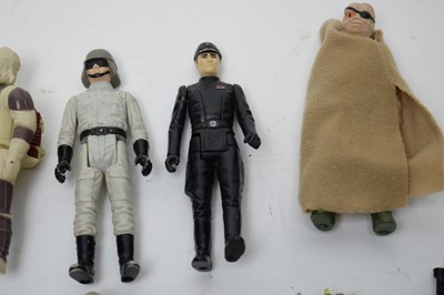 Lot 947 - A selection of Star Wars LFL action figures