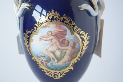 Lot 543 - Meissen Vase and cover
