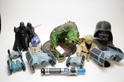 Lot 1023 - Star Wars characters and space-craft
