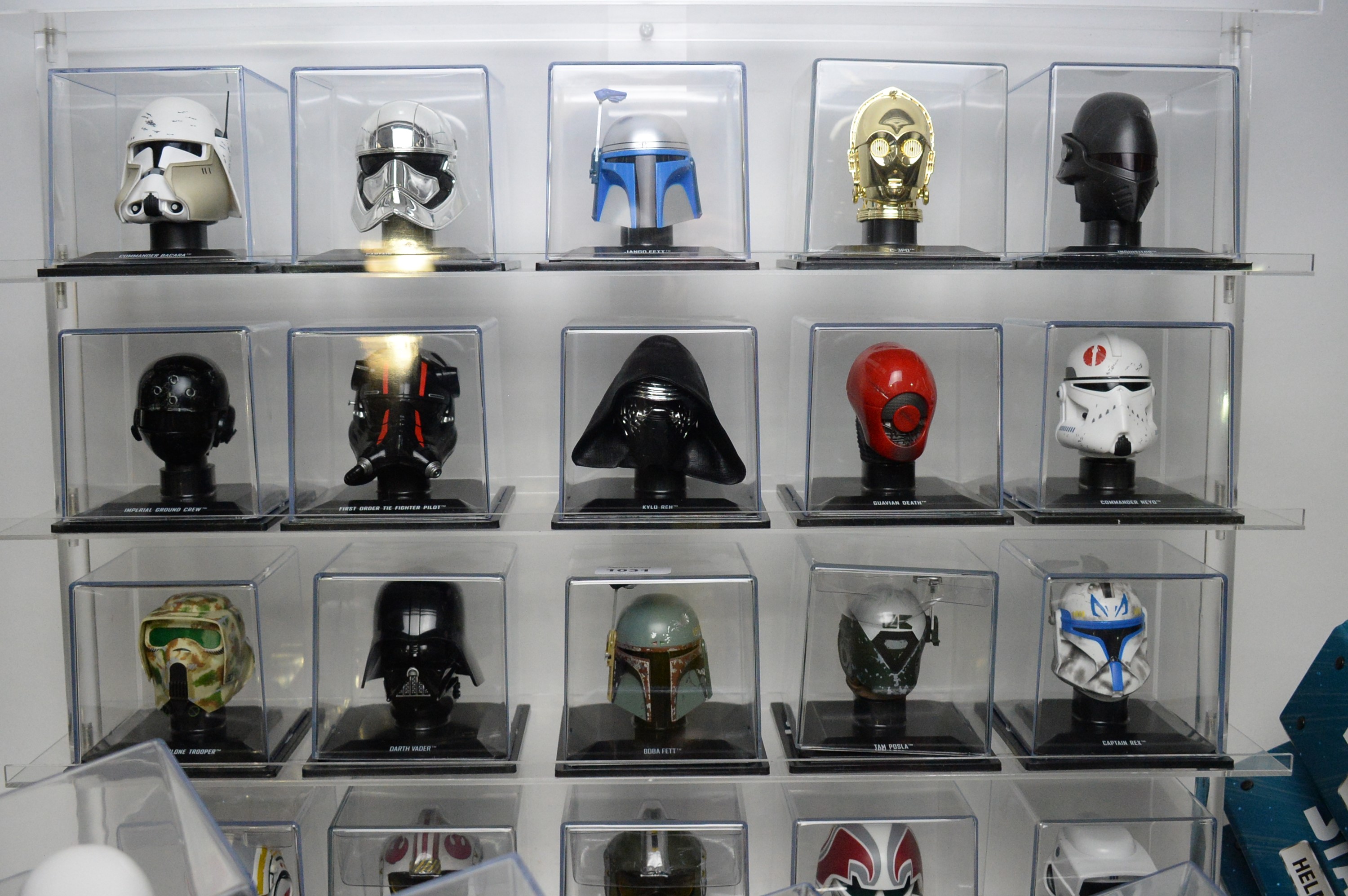 Deagostini star shop wars helmet collection