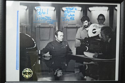 Lot 1039 - Star Wars signed photographs