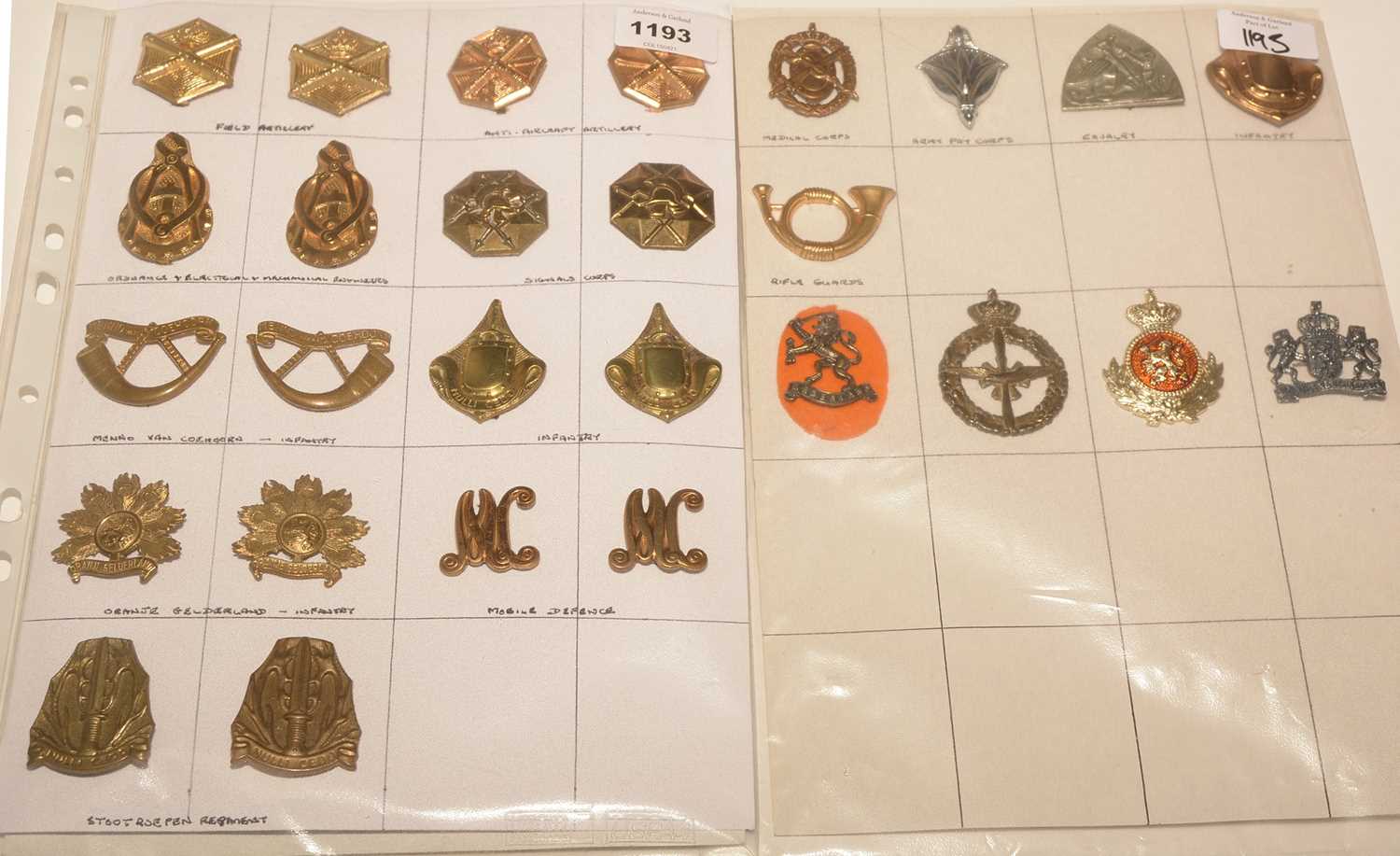 Lot 1193 - A collection of 9 pairs and 9 single of Dutch shoulder and Military badges.