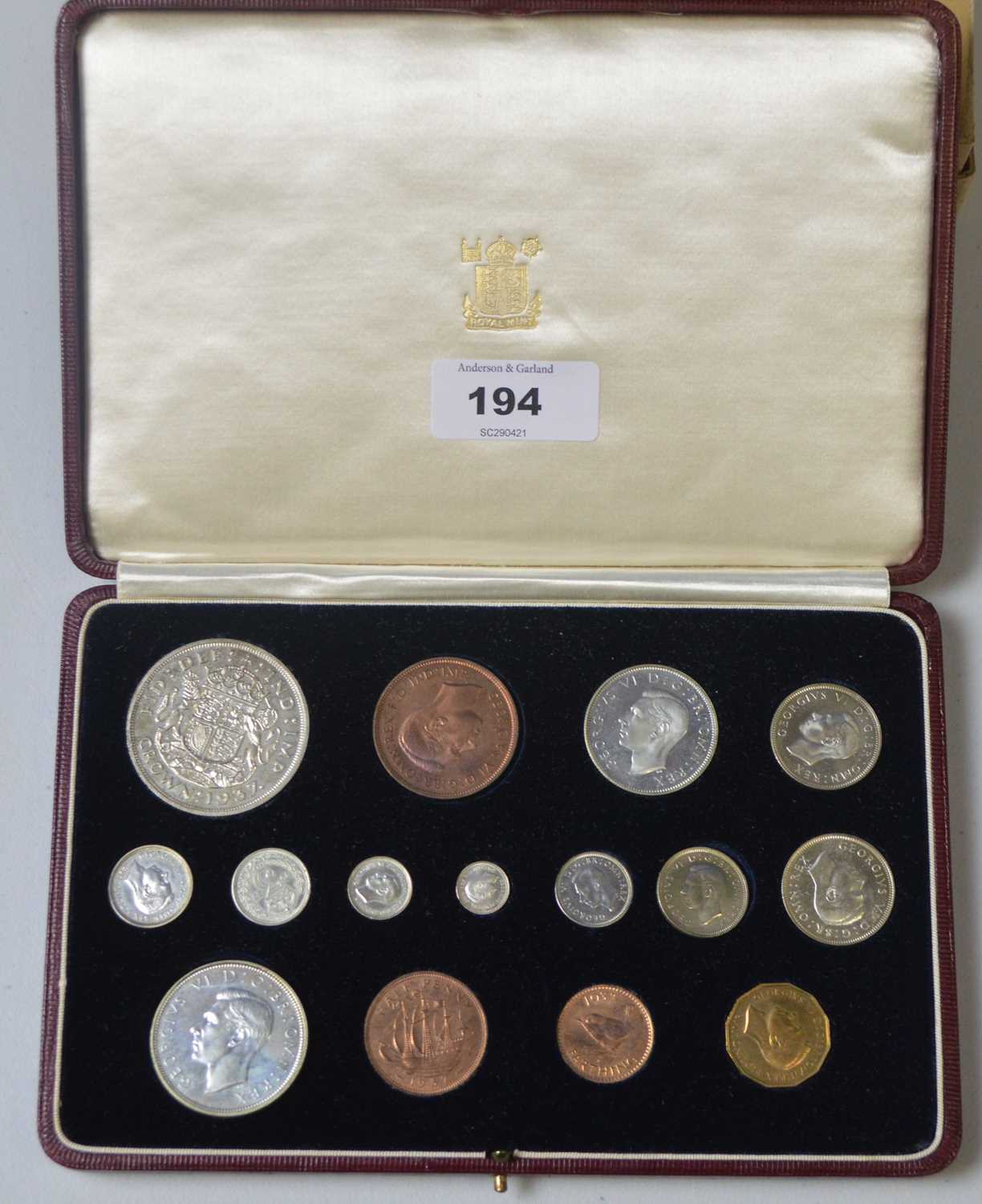 Lot 194 - 1937 George VI specimen coin set