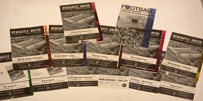 Lot 1082 - Newcastle United football programmes.