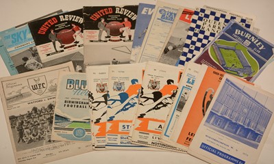 Lot 1095 - Football programmes.