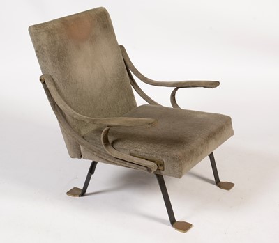Lot 832 - An Italian style reclining armchair