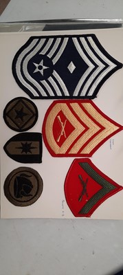Lot 1251 - A collection of approximately 50 Military cloth badges and Regimental embroideries.