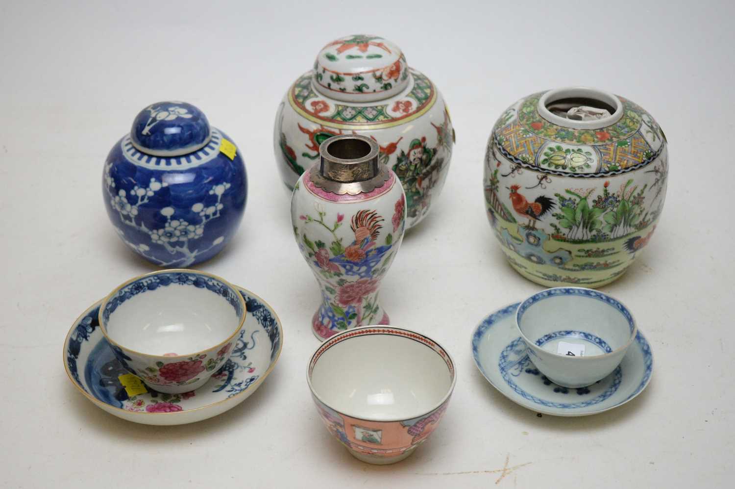 Lot 438 - A group of Chinese porcelain