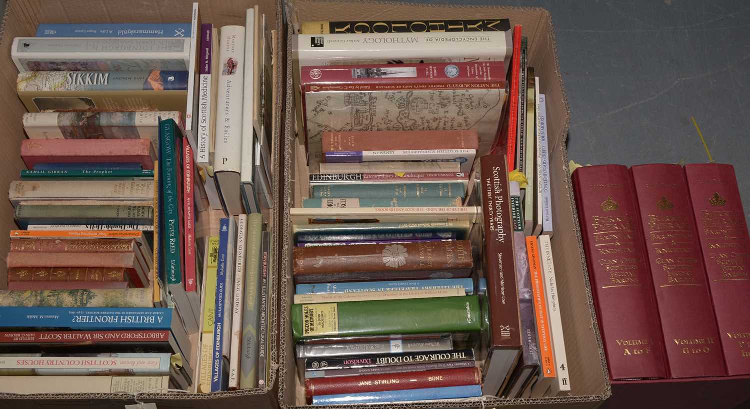 Lot 466 - Selection of various books.