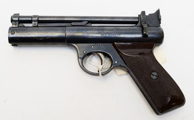 Lot 1016 - Webley Senior air pistol in original box