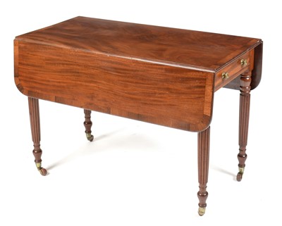 Lot 669 - Regency mahogany Pembroke table