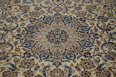 Lot 169 - Modern Isfahan carpet