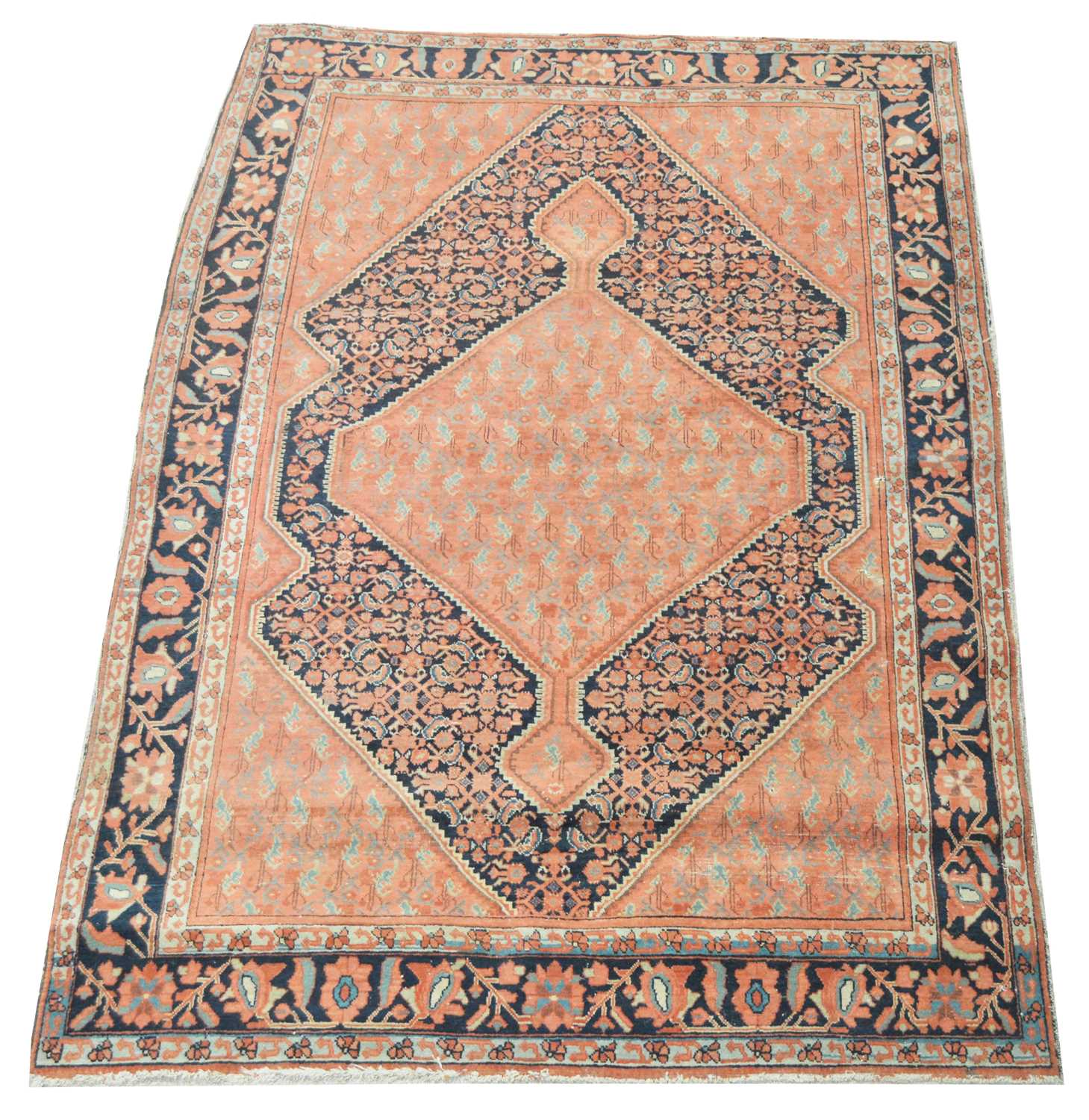 Lot 622 - A Senneh rug.