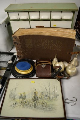 Lot 520 - Selection of kitchenalia and other items.