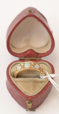 Lot 173 - Opal and diamond ring