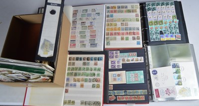 Lot 75 - World stamps accumulation.