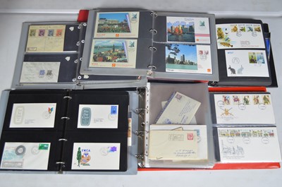 Lot 88 - Large selection of first-day covers.