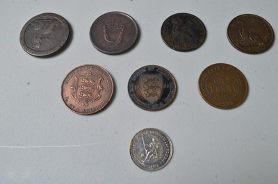 Lot 214 - Pennies and other coins