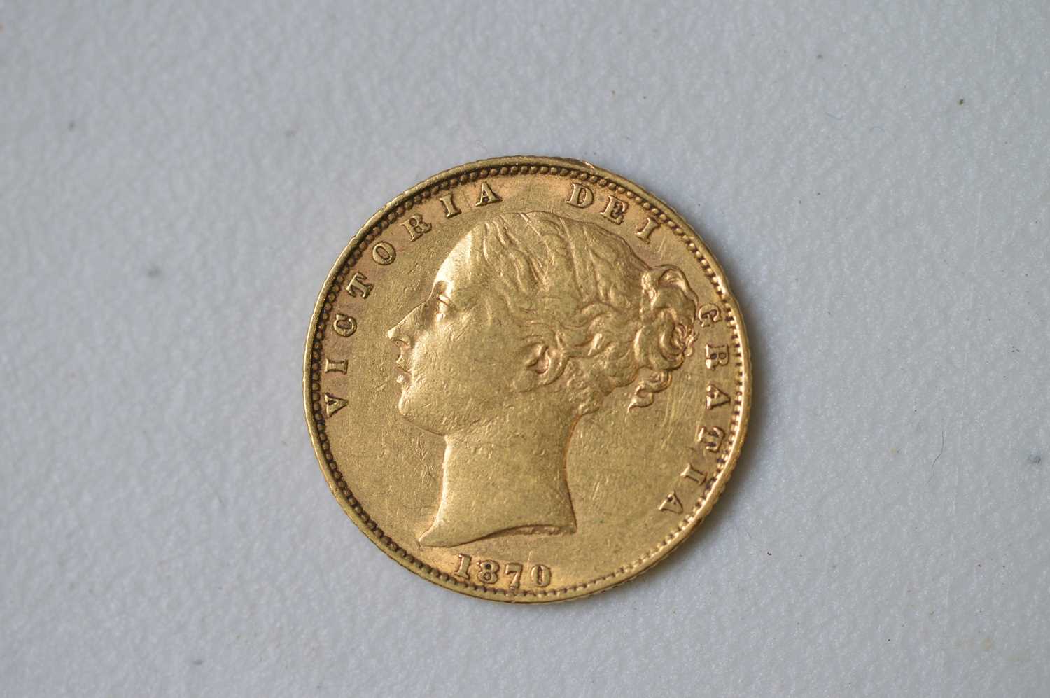 Lot 264 - Queen Victoria gold sovereign