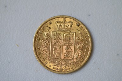 Lot 218 - Queen Victoria gold sovereign