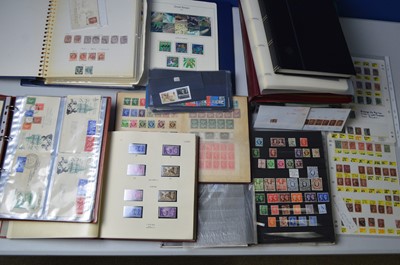 Lot 178 - Large quantity of Great Britain stamp accumulation.