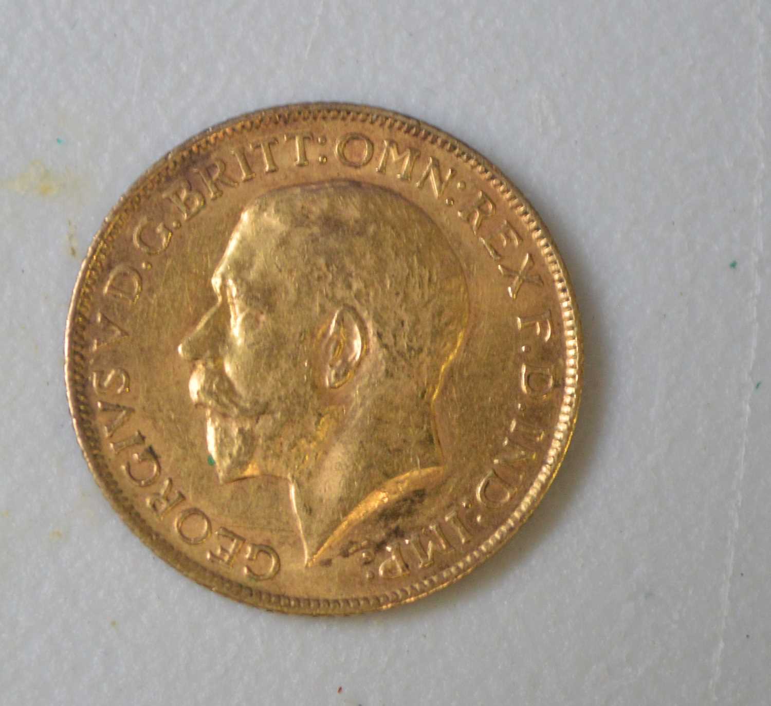Lot 189 - George V gold sovereign, 1914