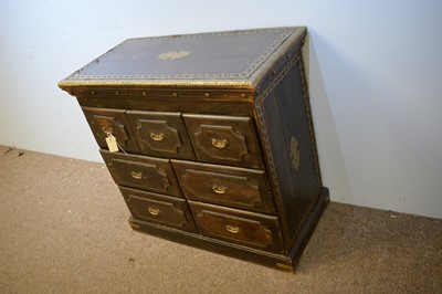 Lot 5 - Early 20th C chest of drawers.